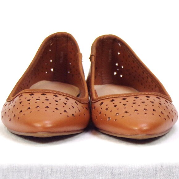 FOREVER 21 size 5.5 light-cognac almond-toe ballet flats all synthetic materials - Picture 7 of 16